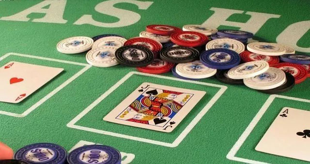 德州翻前不知道该不该3bet？你需要知道3bet的目的