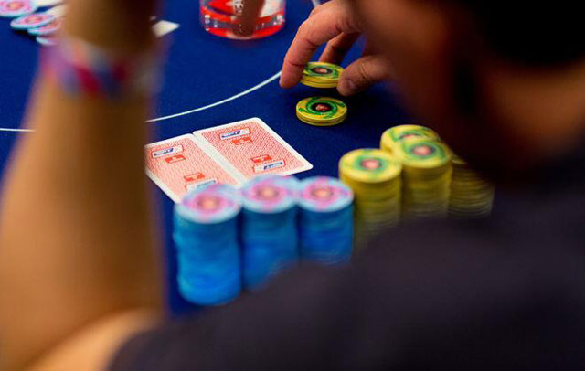 德州扑克牌桌礼仪,扑克玩家必须遵守的潜规则