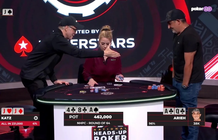 一张牌逆天改命！老将拒绝提前握手，果然河牌被极限反杀