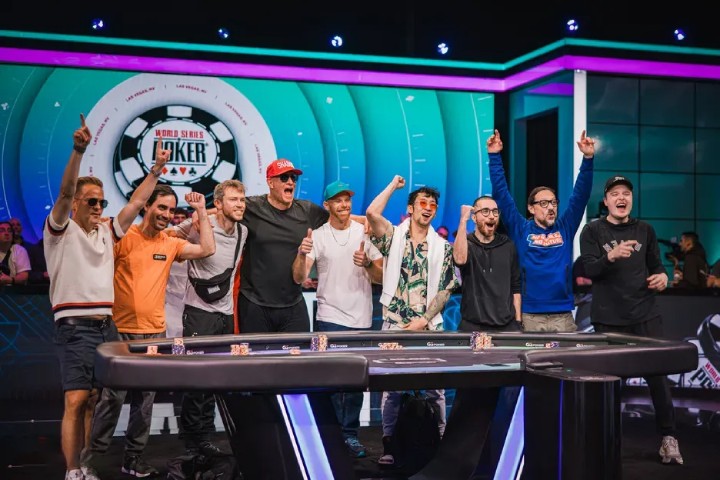 2026年WSOP主赛决赛桌诞生,22岁黑马手握1.94亿筹码断层领跑