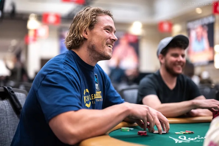 Alex Foxen WSOP赛后专访,顶级选手的思维与观点