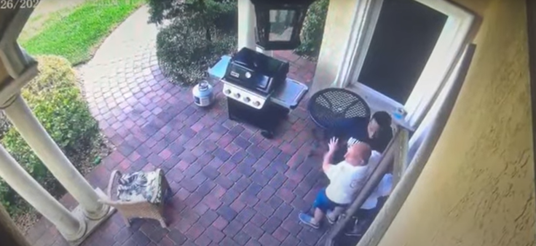 从争吵到互殴:Hawkins被殴事件完整内幕曝光